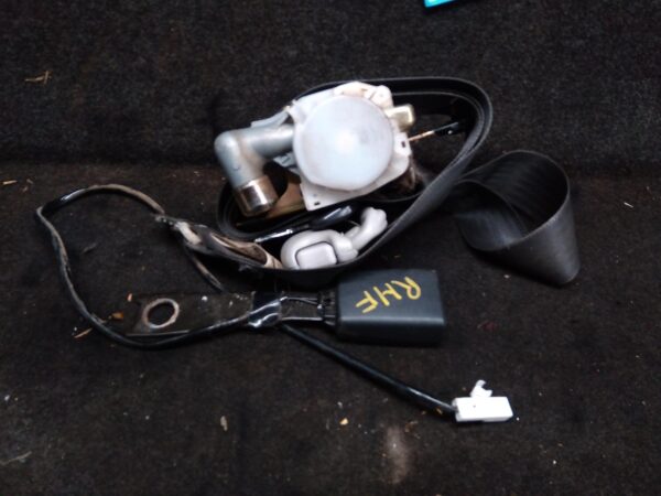 2002 TOYOTA COROLLA SEATBELT/STALK