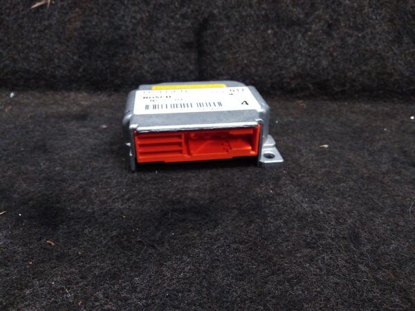 2006 HOLDEN COMMODORE AIRBAG MODULE/SENSOR