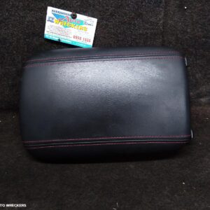 2011 HOLDEN COMMODORE Console