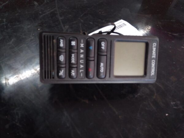 1998 HOLDEN STATESMAN/CAPRICE HEATER/AC CONTROLS