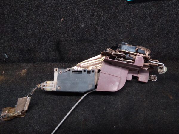 1996 HOLDEN COMMODORE DOOR/BOOT/GATE LOCK