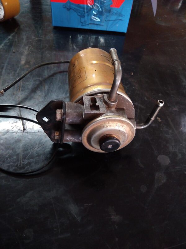 2005 MAZDA BRAVO FUEL FILTER HOUSING