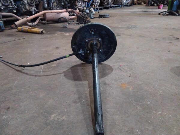 1996 TOYOTA HILUX AXLE