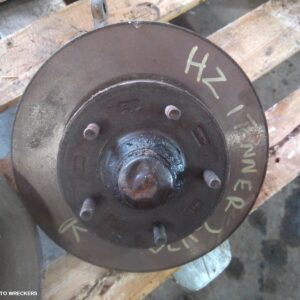 1976 HOLDEN KINGSWOOD Right Front Hub Assembly