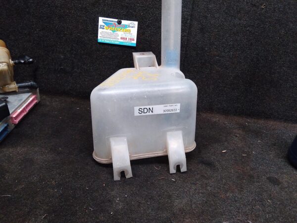 2000 HOLDEN COMMODORE WASHER BOTTLE