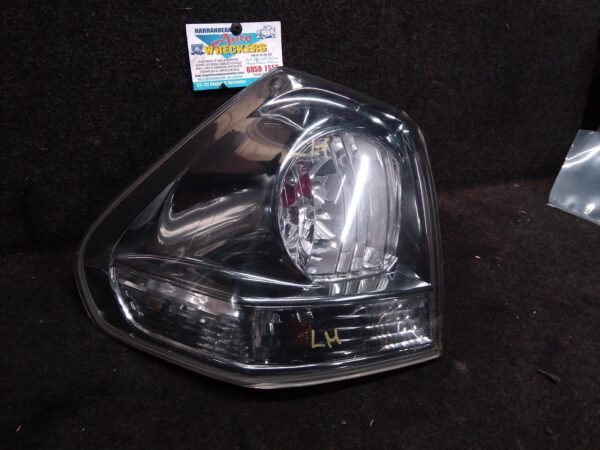 2006 LEXUS RX SERIES LEFT TAILLIGHT