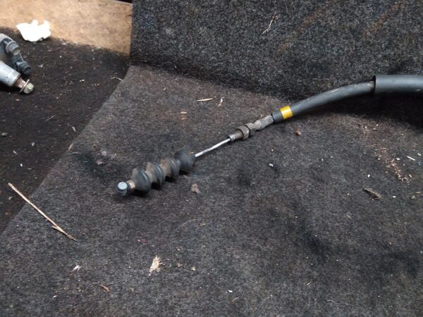 1996 TOYOTA HILUX CABLE