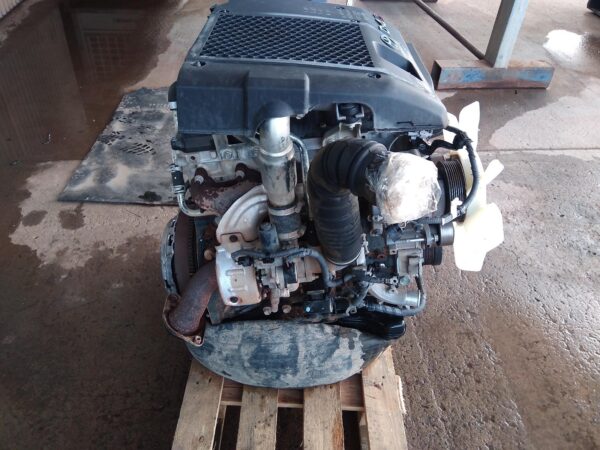 2011 TOYOTA HILUX Engine