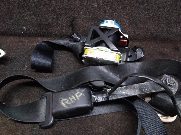 2008 MAZDA 6 SEATBELT/STALK