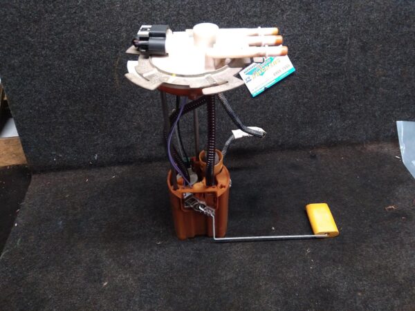 2005 HOLDEN COMMODORE FUEL SENDING UNIT