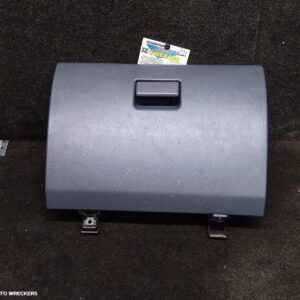 1999 TOYOTA HILUX Glove Box