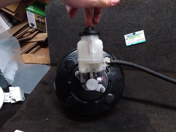 2013 TOYOTA RAV4 BRAKE BOOSTER