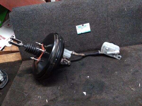 2006 LEXUS RX SERIES BRAKE BOOSTER