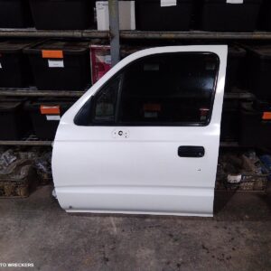 1999 TOYOTA HILUX Left Front Door