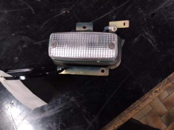 2002 FORD FALCON REVERSING LIGHT