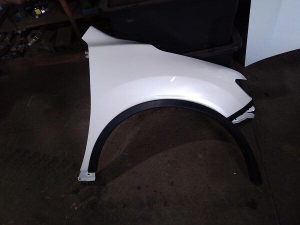 2016 NISSAN XTRAIL Right Guard