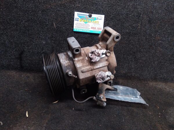 2011 TOYOTA HILUX A/C COMPRESSOR