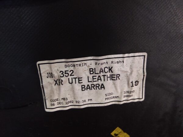 2002 FORD FALCON DOOR TRIM