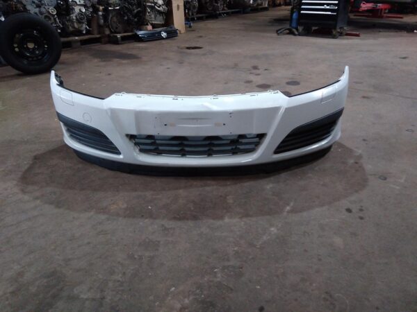 2006 HOLDEN ASTRA FRONT BUMPER