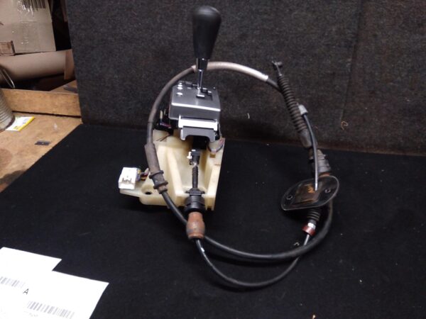 2008 MAZDA 3 GEAR STICK/SHIFTER