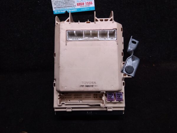 2006 LEXUS RX SERIES FUSE BOX