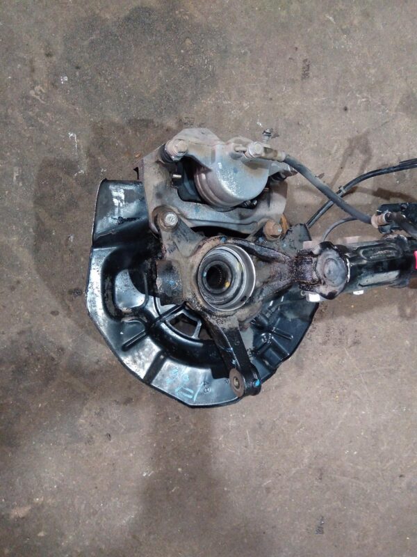 2006 LEXUS RX SERIES RIGHT FRONT HUB ASSEMBLY