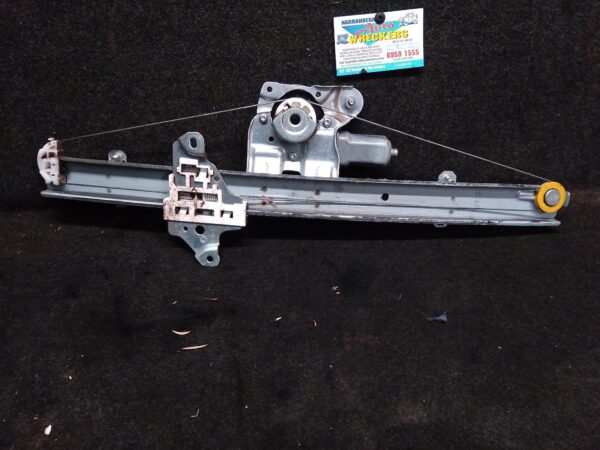 2016 NISSAN XTRAIL Left Front Window Reg/Motor