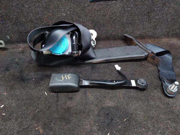 2016 NISSAN XTRAIL Seatbelt/Stalk