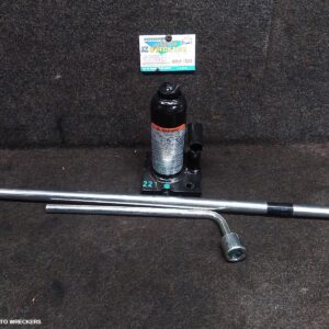 2018 MITSUBISHI TRITON Jack/Tool Kit