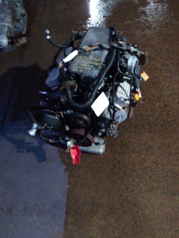 2003 HOLDEN COMMODORE ENGINE