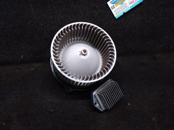2008 MAZDA 6 HEATER FAN MOTOR