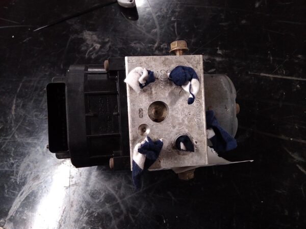 2003 HOLDEN COMMODORE ABS PUMP/MODULATOR