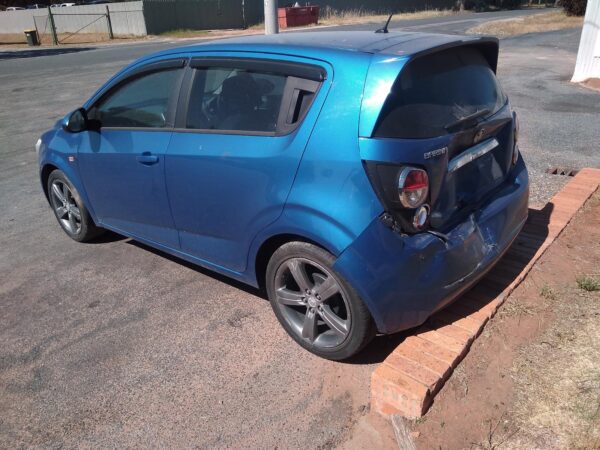 2016 HOLDEN BARINA REAR/TAILGATE GLASS