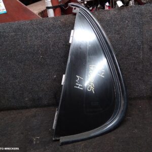 2001 HOLDEN COMMODORE Left Rear Side Glass