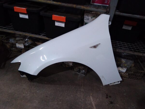 2010 FORD FALCON Left Guard