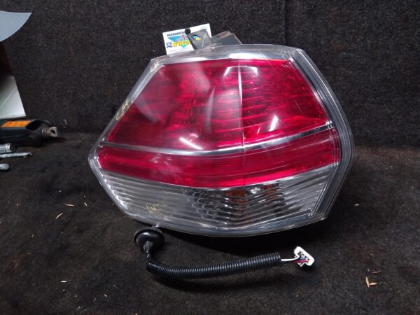 2016 NISSAN XTRAIL Left Taillight