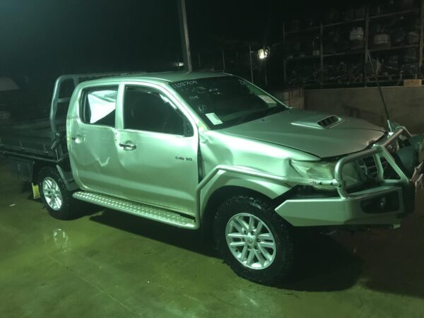 2012 TOYOTA HILUX PWR DR WIND SWITCH