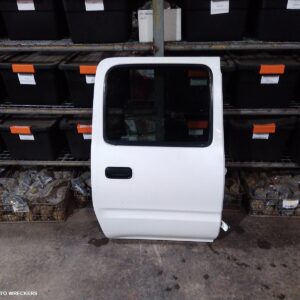 1999 TOYOTA HILUX RIGHT_REAR_DOOR_SLIDING