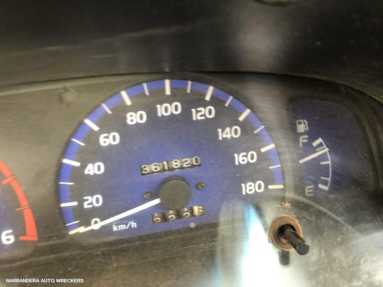 2002 TOYOTA HILUX FUEL TANK Narrandera Auto Wreckers