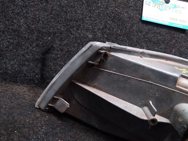 2000 HOLDEN COMMODORE RIGHT INDICATOR/FOG/SIDE