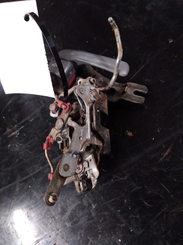 1993 TOYOTA HIACE DOOR/BOOT/GATE LOCK
