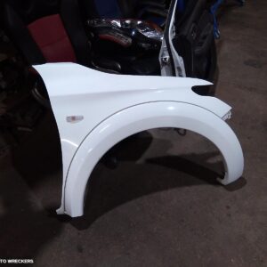 2018 MITSUBISHI TRITON Right Guard