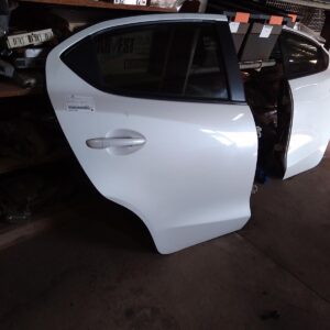 2016 MAZDA 2 RIGHT_REAR_DOOR_SLIDING