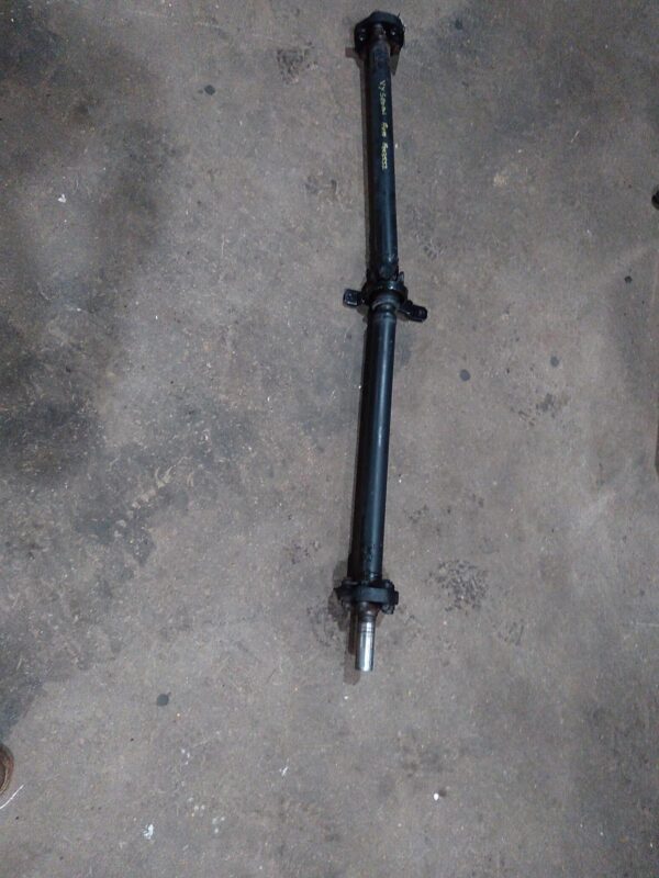 2003 HOLDEN COMMODORE REAR DRIVE SHAFT