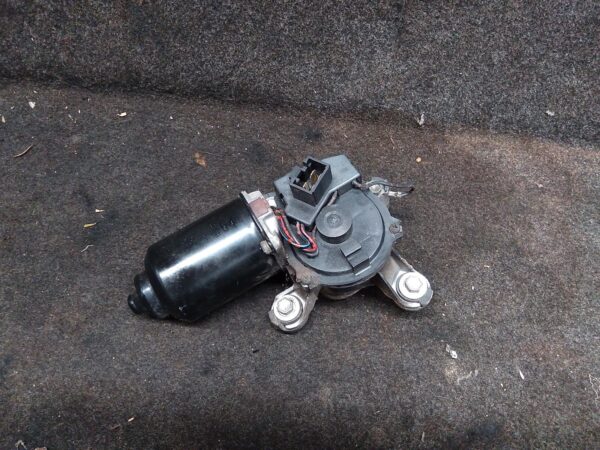 1996 TOYOTA HILUX WIPER MOTOR