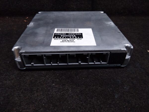 2012 TOYOTA HILUX ECU