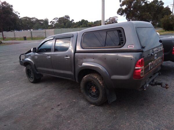 2014 TOYOTA HILUX FUEL SENDING UNIT