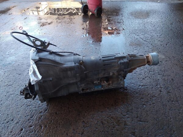 1996 TOYOTA HILUX TRANS/GEARBOX