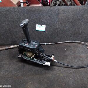 2004 NISSAN PULSAR Gear Stick/Shifter