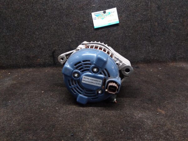 2012 TOYOTA HILUX ALTERNATOR